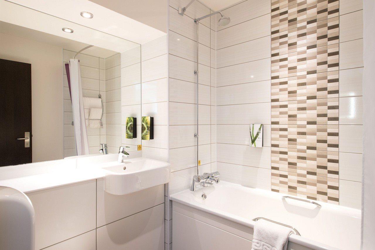 Premier Inn Chelmsford City Centre Экстерьер фото